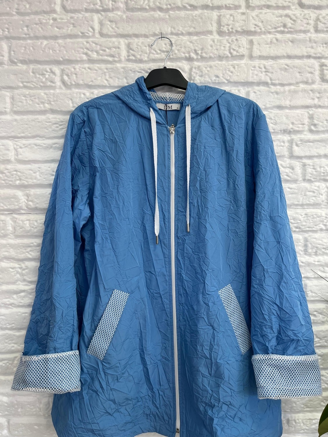 Butik Eylül Büyük Beden Kapüşonlu Kraş Kumaş Fileli Trençkot Indigo görsel 2