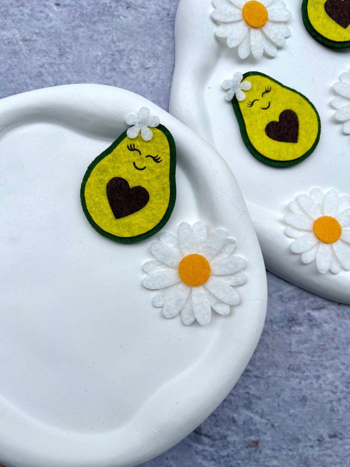 Toka Sepetim Avokado ve Çiçek 2'li Saçsız Bebek Tokası görsel 3