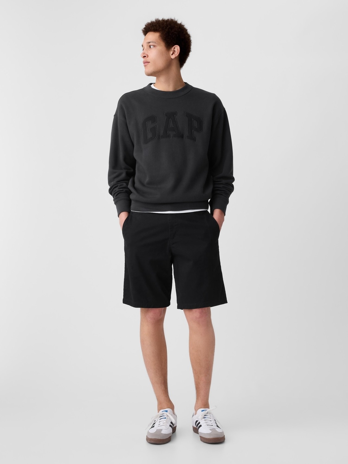 Gap Erkek Yeşil Essential Khaki Şort görsel 7