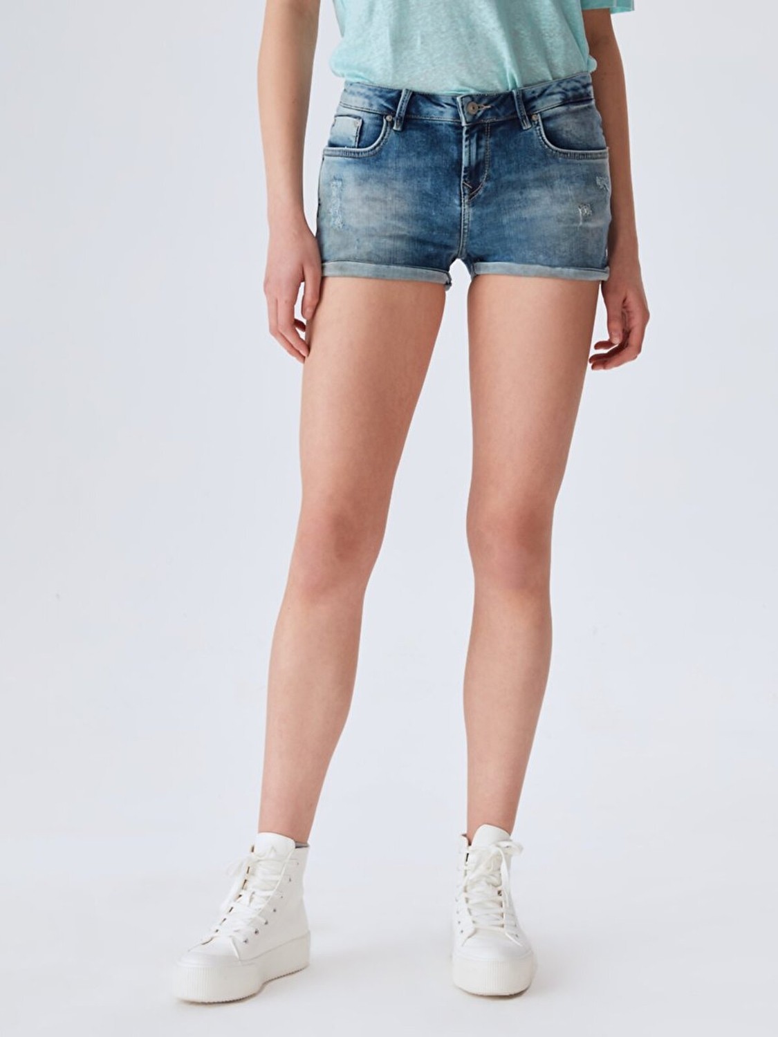 LTB Judıe Düşük Bel Jean Şort görsel 3