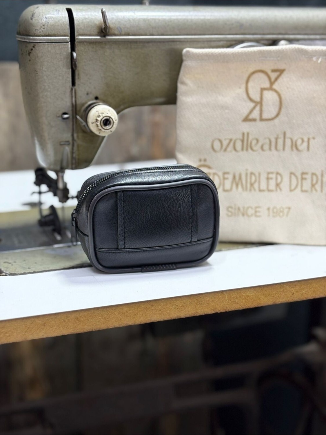 Özdemirler Deri 2 Gözlü Küçük Deri Kemerlik, Hakiki Deri Kemer Cüzdanı, Bozuk Para Cüzdanı, Kemer Çantası Siyah Tek Ebat Unisex görsel 5