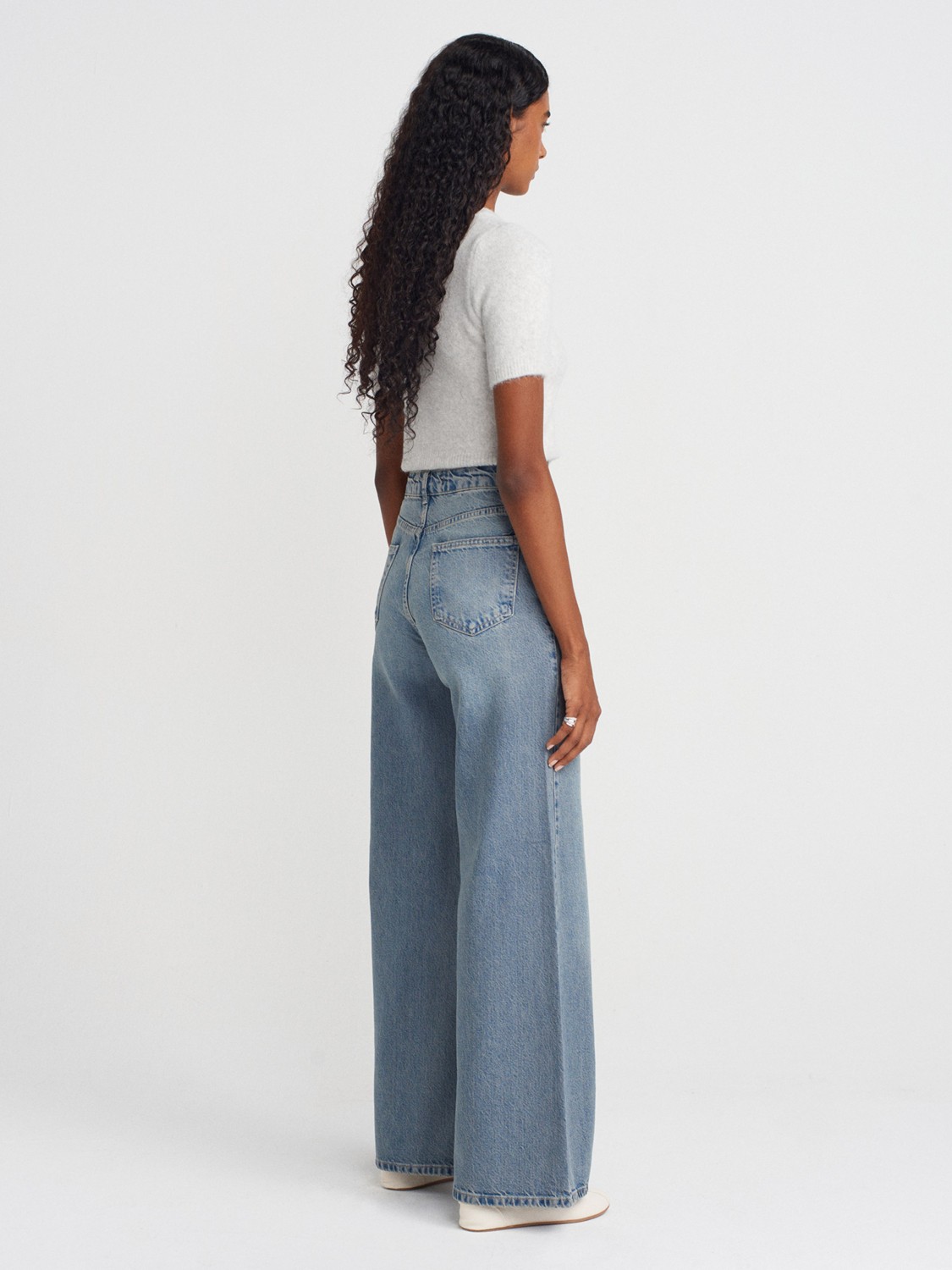 Dilvin 72039 Dökümlü Geniş Denim Pantolon Kadın Mavi %100 Pamuklu Modern Model görsel 2