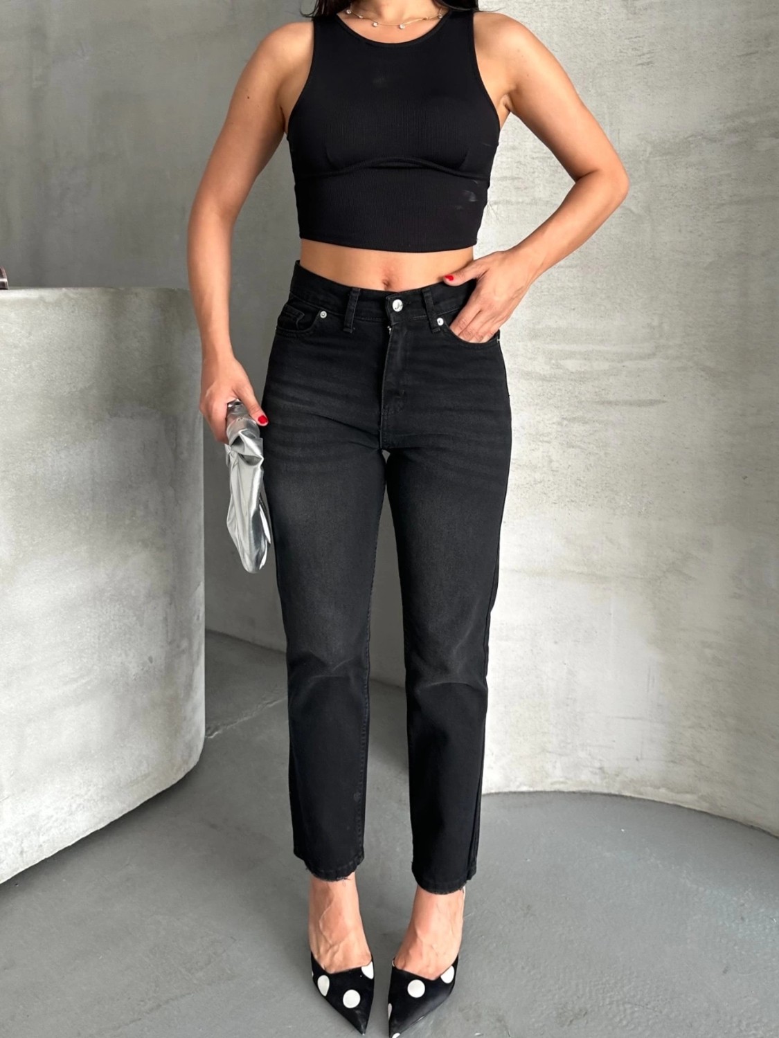 Mom Fit Enzim Bıyıklı Taş Yıkama Jeans Pantolon Siyah D2006 görsel 5