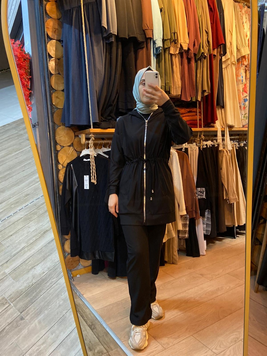 Divine Line Kapüşonlu Beli Bağcıklı Eşofman Takımı görsel 3