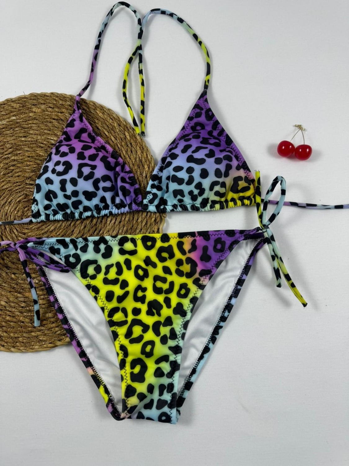 Xorvio Kadın Üçgen Bikini Takım Likralı Esnek Yandan Boyundan Bağlamalı Şık Ipli