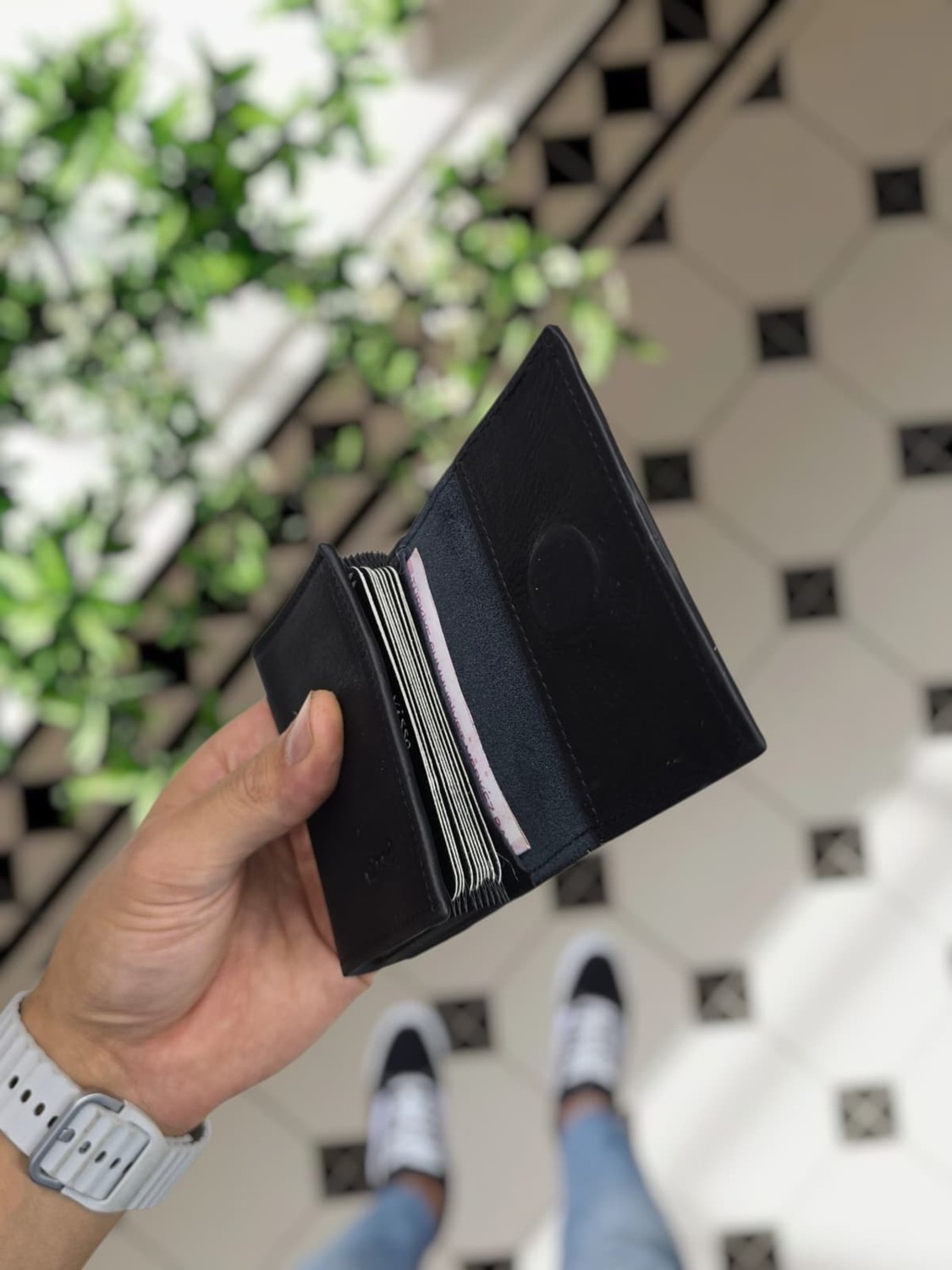 Visso Leather Visso 660 Deri Isme Özel Güçlü Mıknatıs Kilitli Akordeon Yelpaze Kartlık Cüzdan Erkek Kadın Çanta Kişiye Özel görsel 7