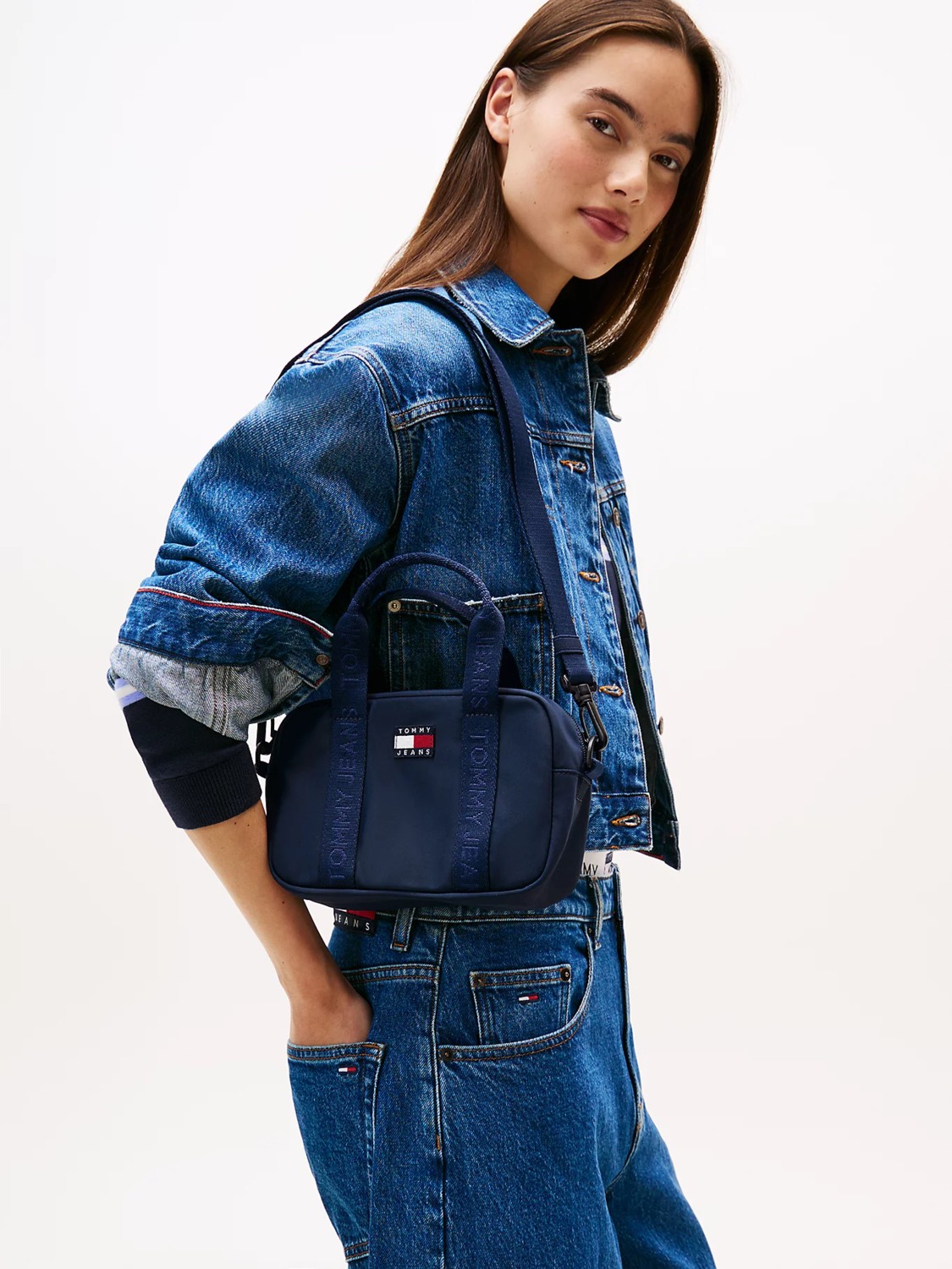 Tommy Hilfiger Tjw Klasik Günlük Çapraz Askılı Kadın Mavi Çanta AW0AW17889C1G görsel 2