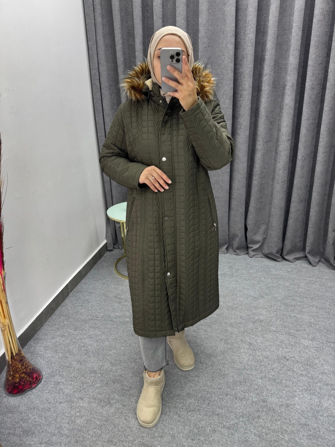 TUTveAL Collection Kadın Içi Kürklü Mont Uzun Kapitone Mont Kapüşonlu Büyük Beden Mont - Vizon-50 görsel 3