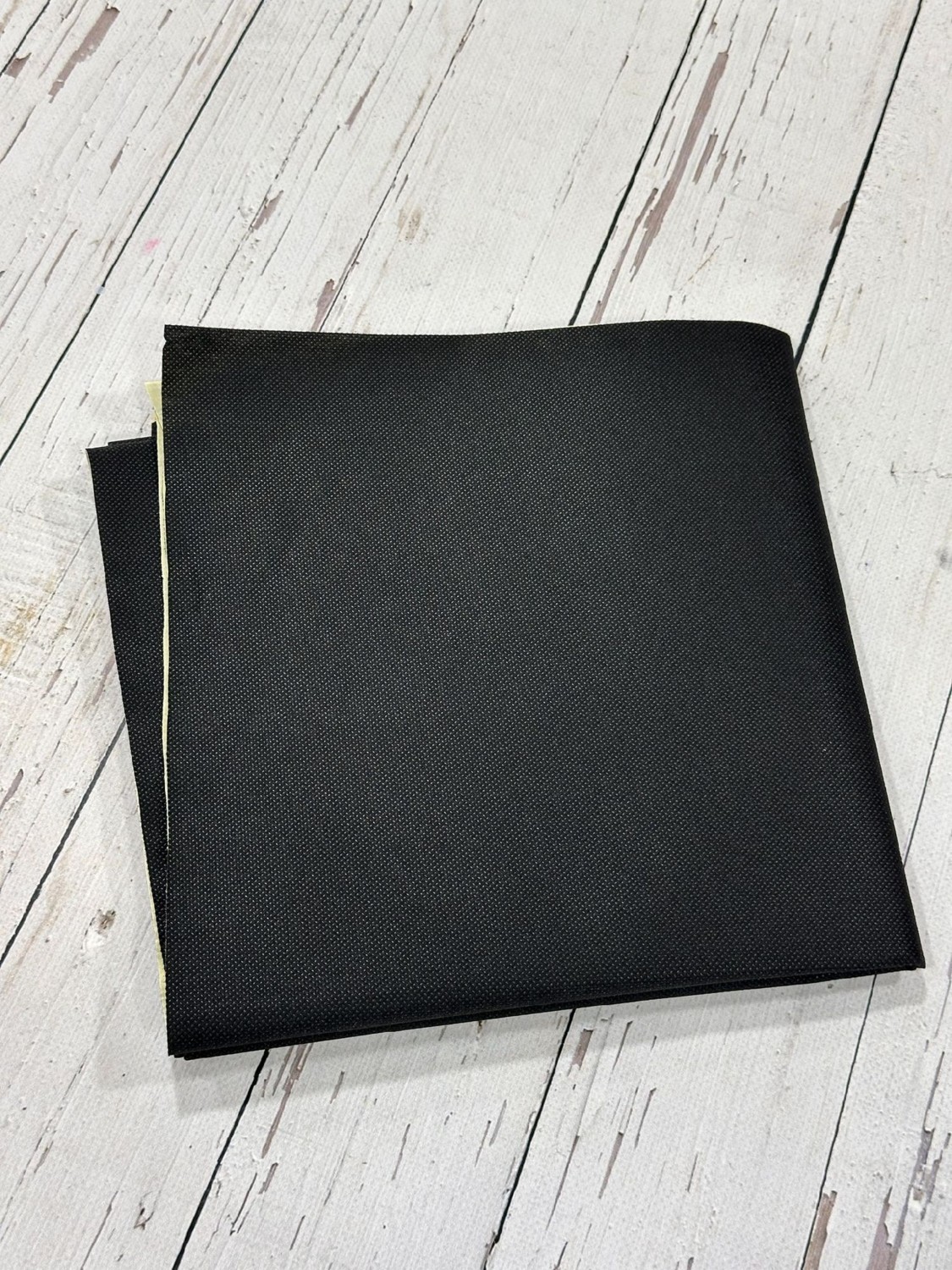 Çanta Astarı Yapışkanlı Besleme Tela (50*100CM) görsel 3
