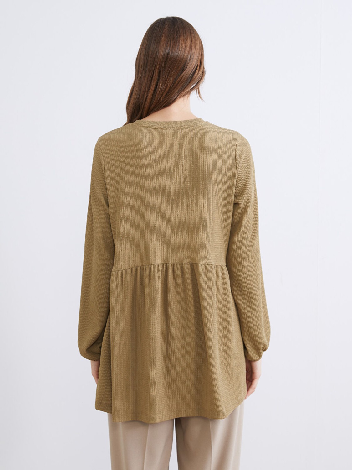 LC Waikiki Basic Haki Bisiklet Yaka Kadın Tunik görsel 4