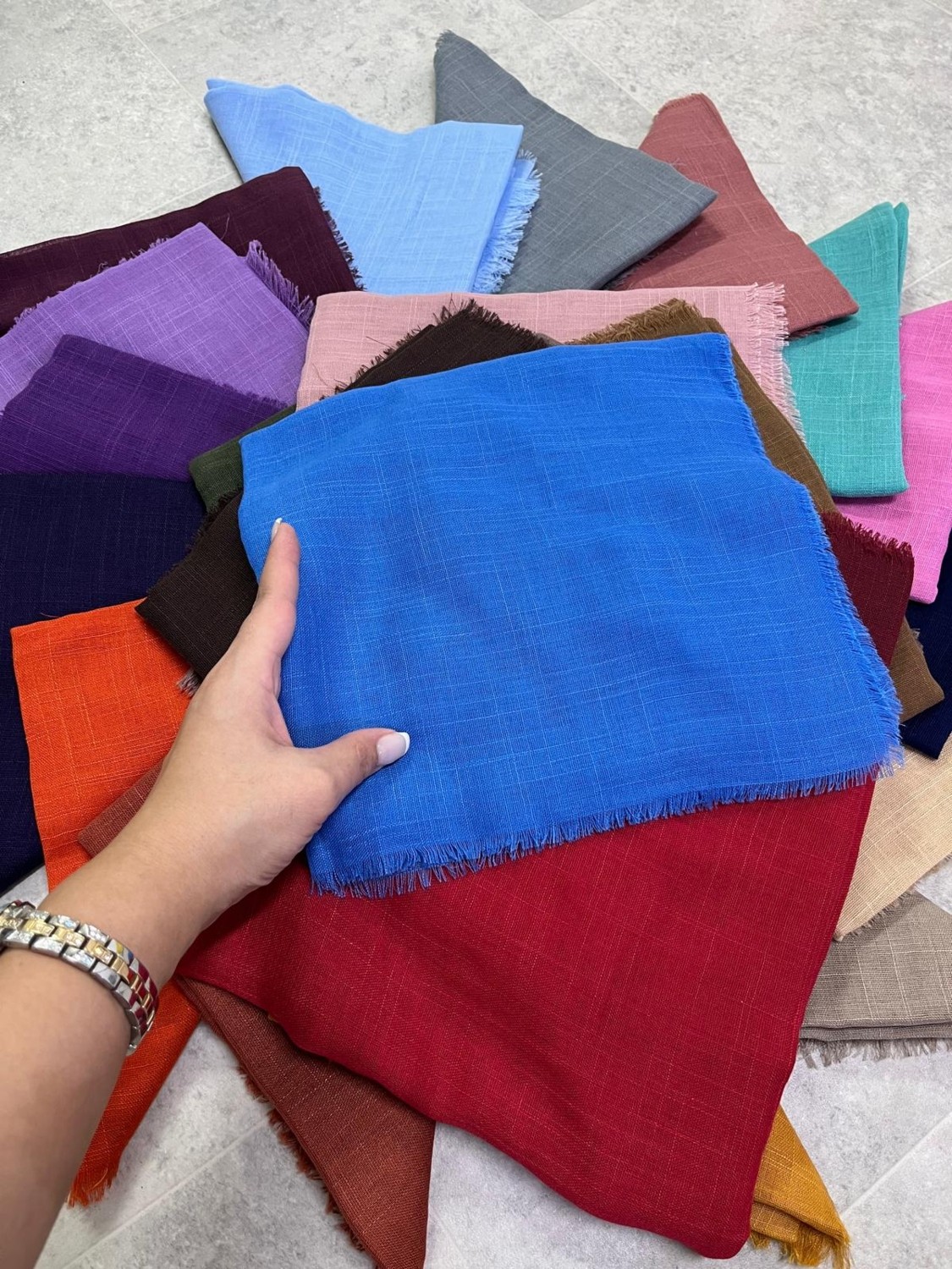 Soft İpek Soft Ipek 30 Lu Paket Çift Flamlı Hediyelik Eşarp (30 Adettir) görsel 2