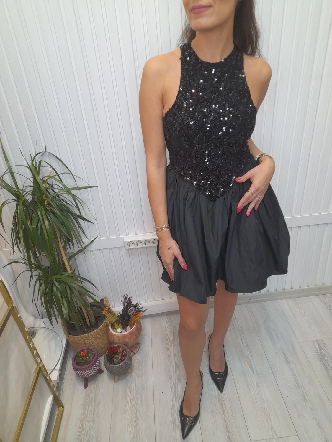 Selin Ertürk Butik Pul Payetli Halter Yaka Balonkesim Elbise görsel 3