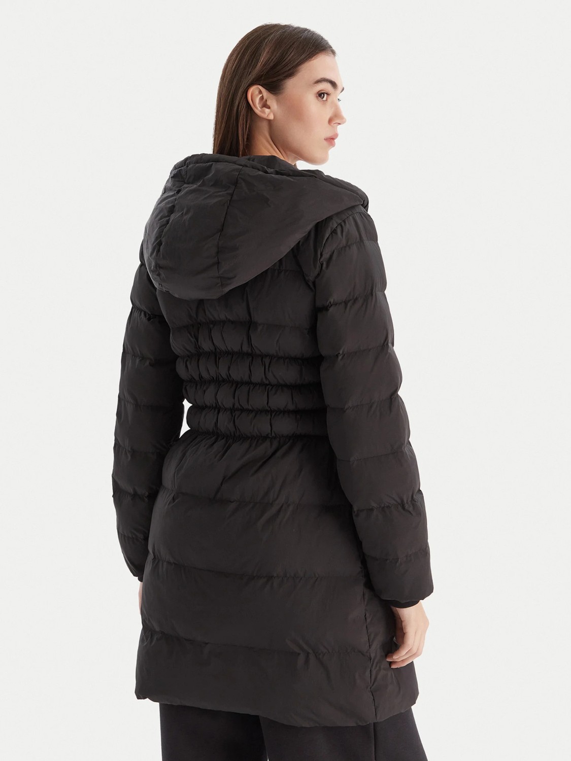 Armani Exchange Kadın Elastik Manşetler Uzun Kol Kapüşon Yaka Cepli Siyah Kaban XW000652 AF15984-UC001 görsel 2