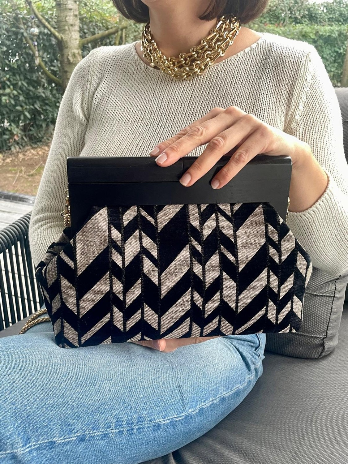 Jophiel Atelier Portföy Çanta Kadın Zincirli Omuz Çantası Dokuma Kumaş ile Şık Görünüm 20x28 cm Clutch görsel 6