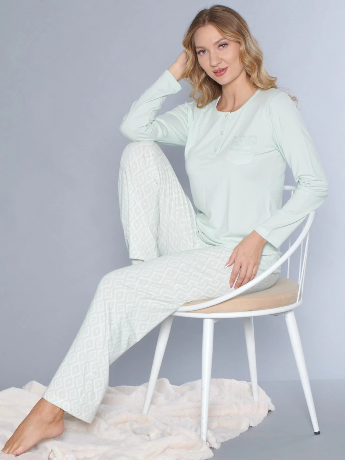 Flz Kadın Uzun Kollu Mevsimlik Pijama Takımı, Şık, Zarif ve Modern Tasarım, Rahat ve Kaliteli Kumaş Flz 89-133 görsel 5