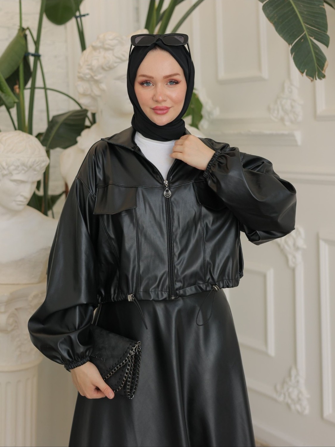 Moda Morfo Beli Lastikli Fermuarlı Deri Ceket -Siyah görsel 3