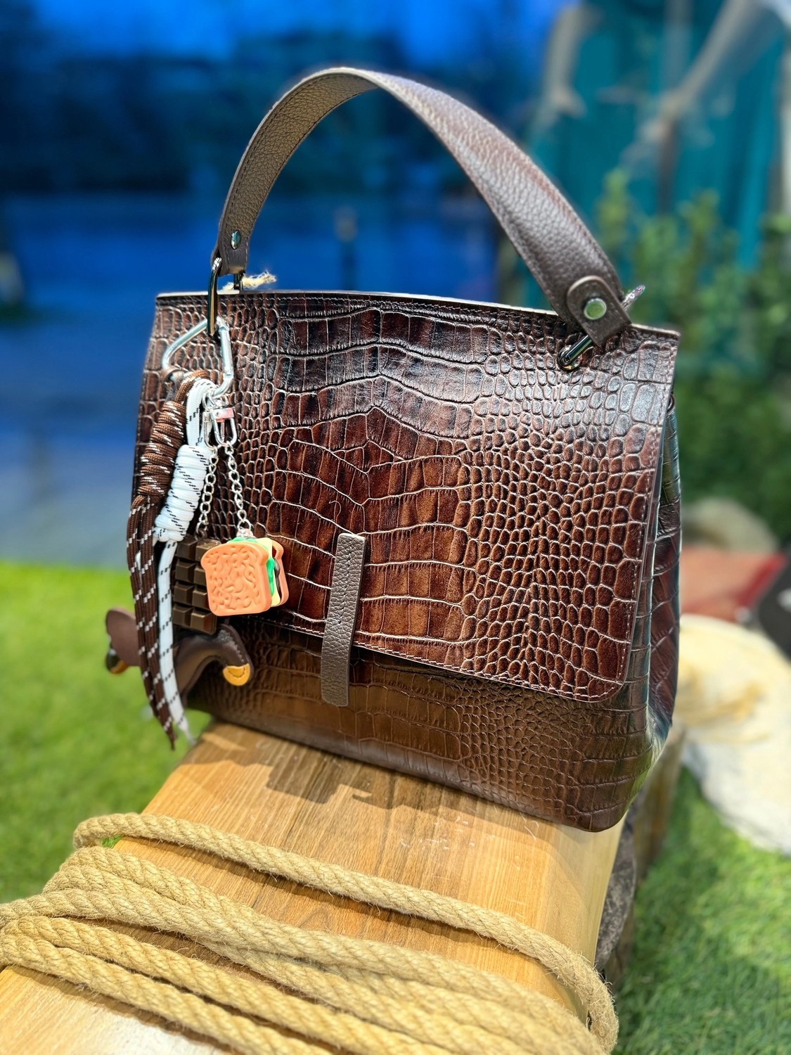 Yılday Gür Butik Kroko Desenli Hakiki Deri El ve Omuz Çantası - Bohem Vintage Tasarım - Animal