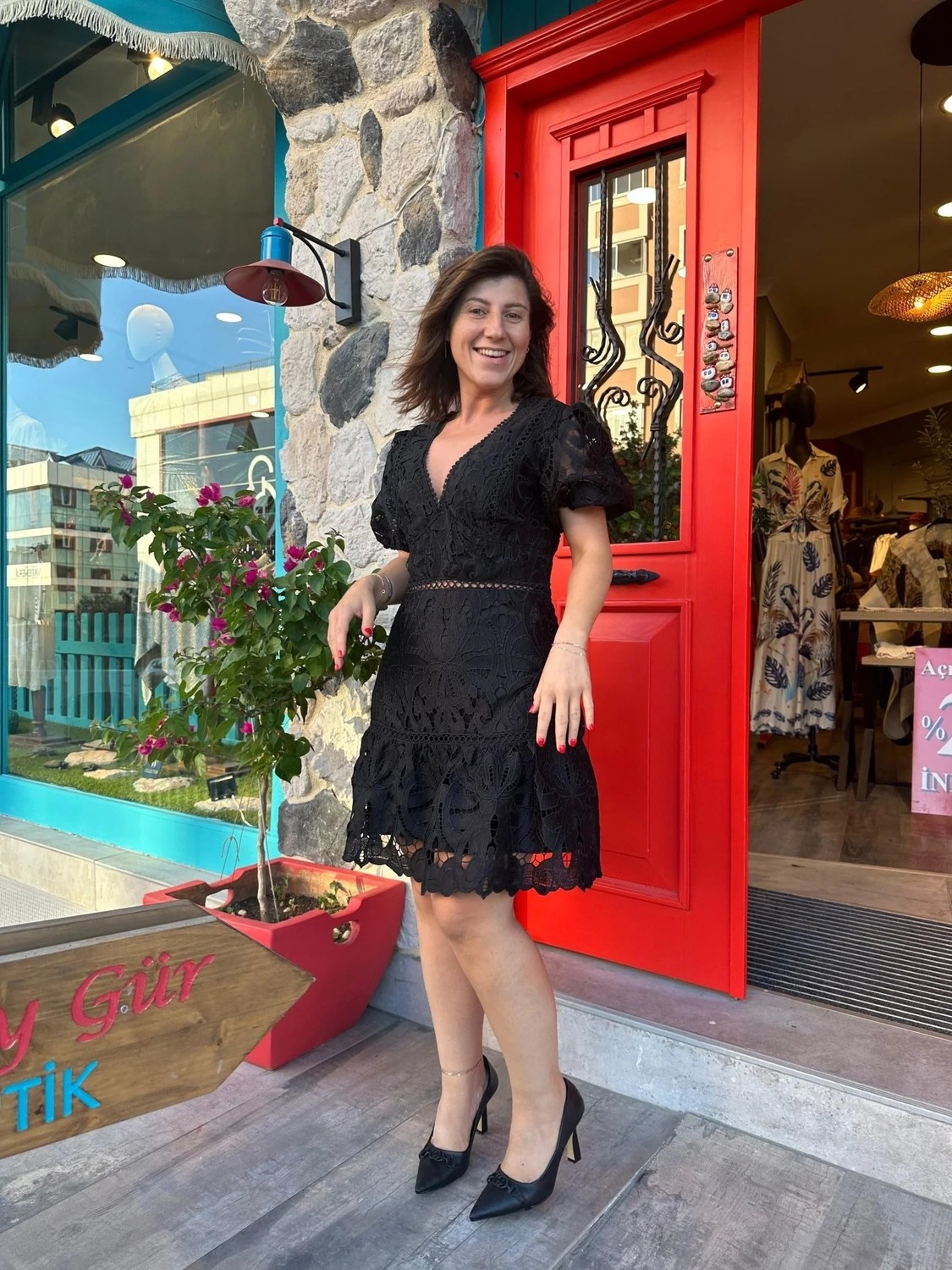 Yılday Gür Butik Güpürlü Dantel Işlemeli Elbise görsel 3