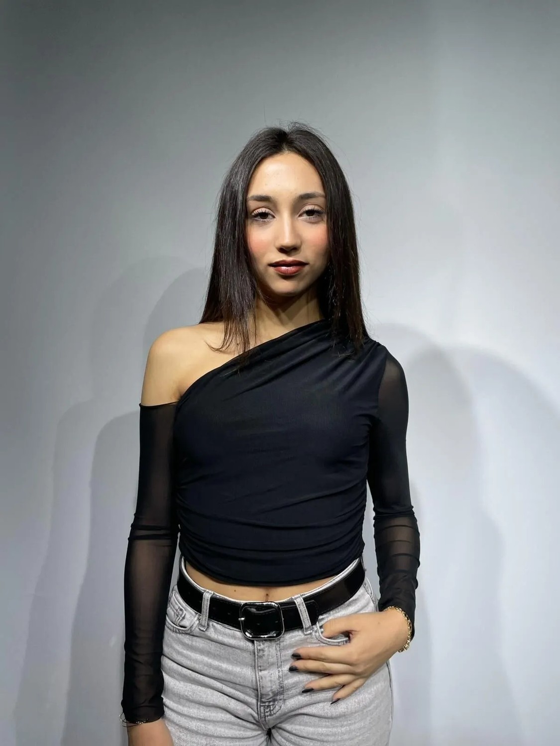 362 Fashion Butik Kolu Tüllü Tek Omuz Bluz