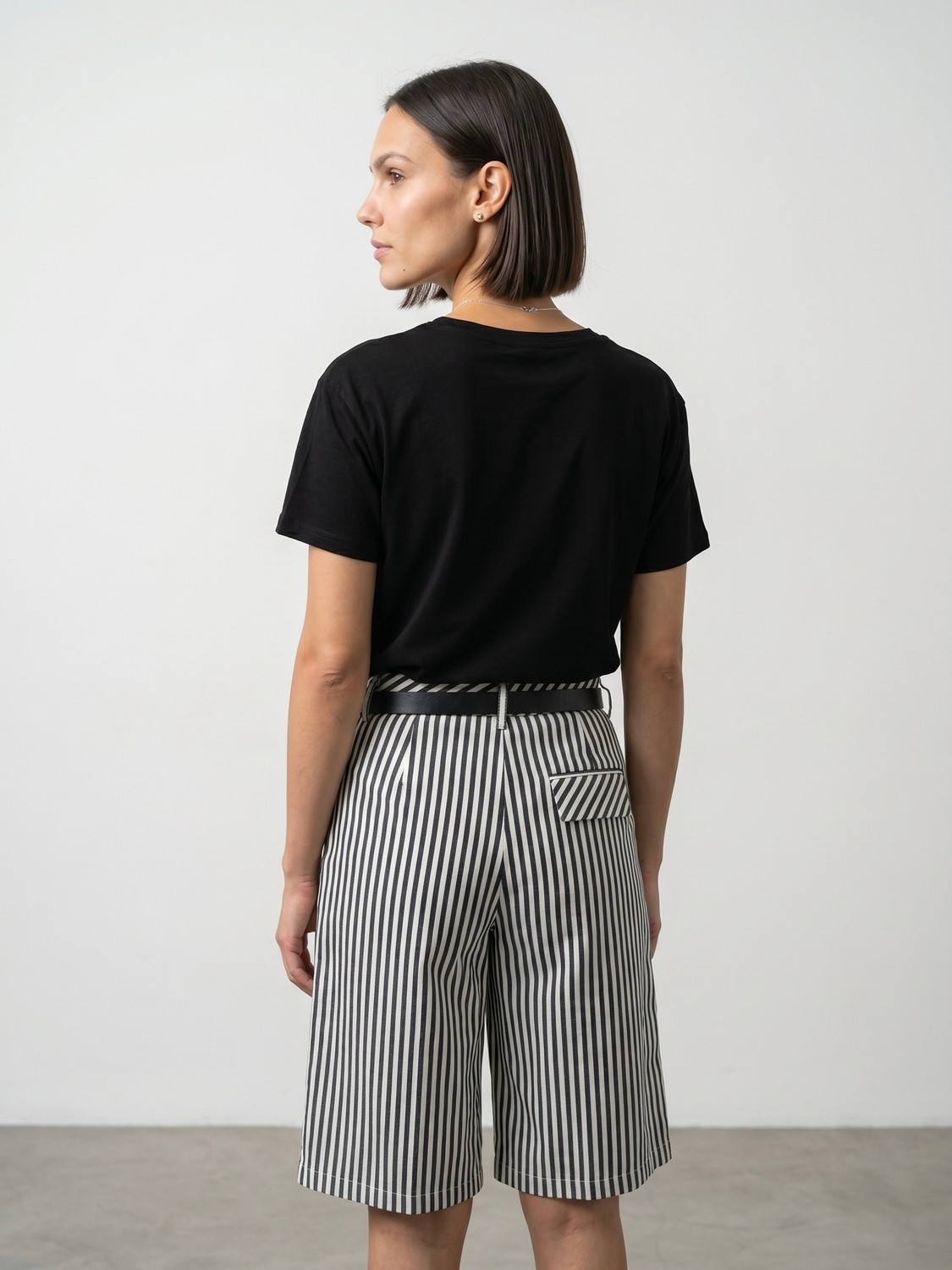 Dilvin 32847 Lyocell Karışımlı V Yaka T-Shirt-K.lacivert görsel 2