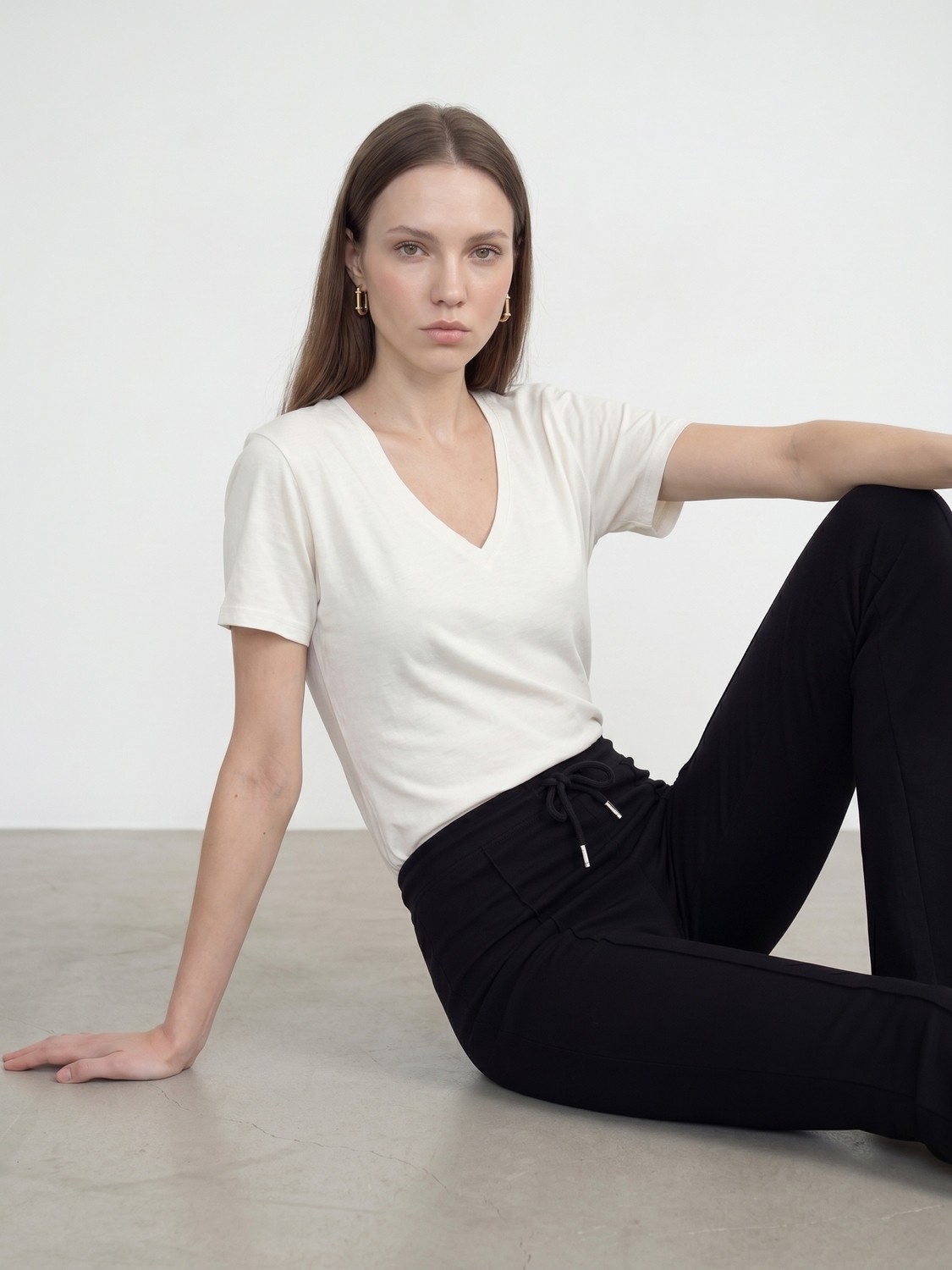 Dilvin 32847 Lyocell Karışımlı V Yaka T-Shirt-K.lacivert görsel 5