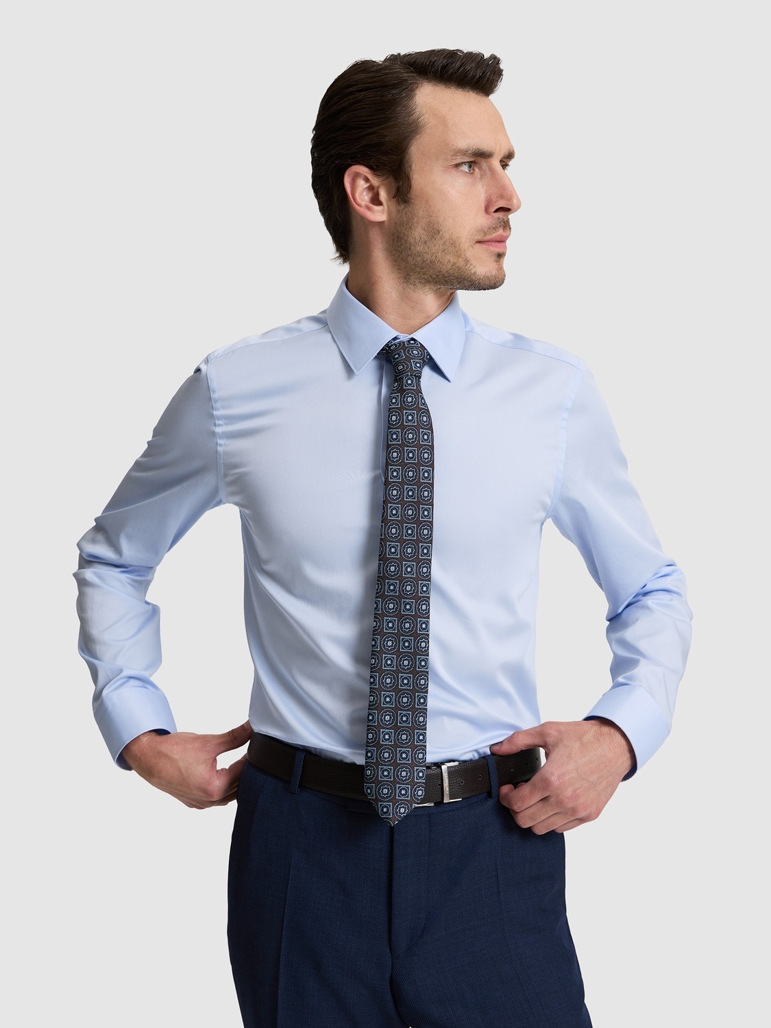 Cacharel Beyaz Slim Fit %100 Pamuk Klasik Yaka Basic Gömlek 50328756 VR013 görsel 8