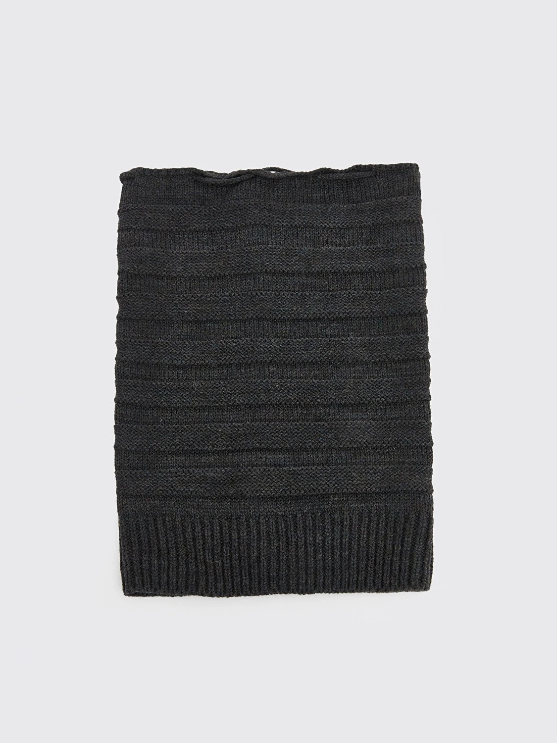 LC Waikiki Yeni Sezon Erkek Triko Bere görsel 2