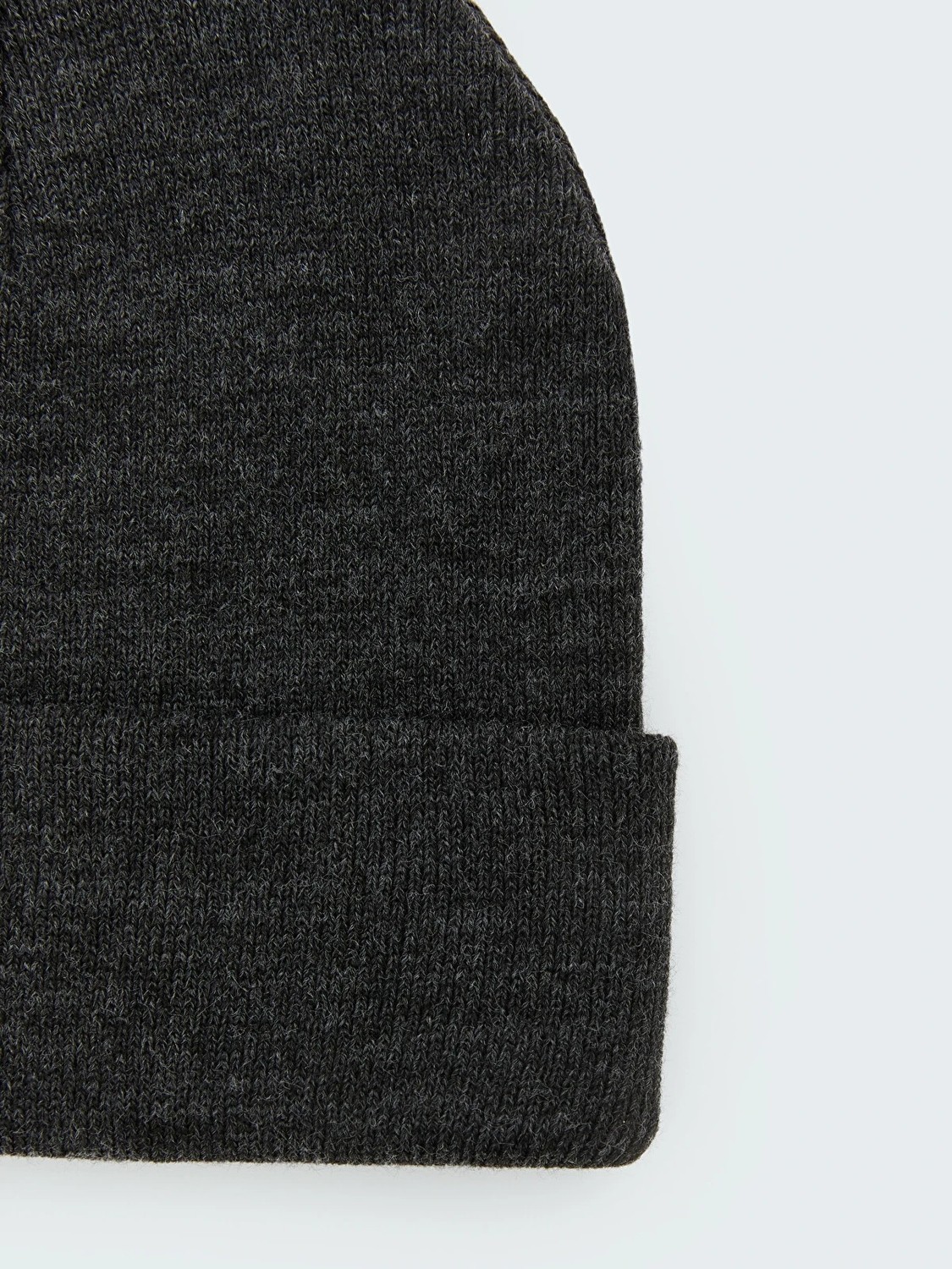 LC Waikiki Yeni Sezon Basic Erkek Triko Bere görsel 2
