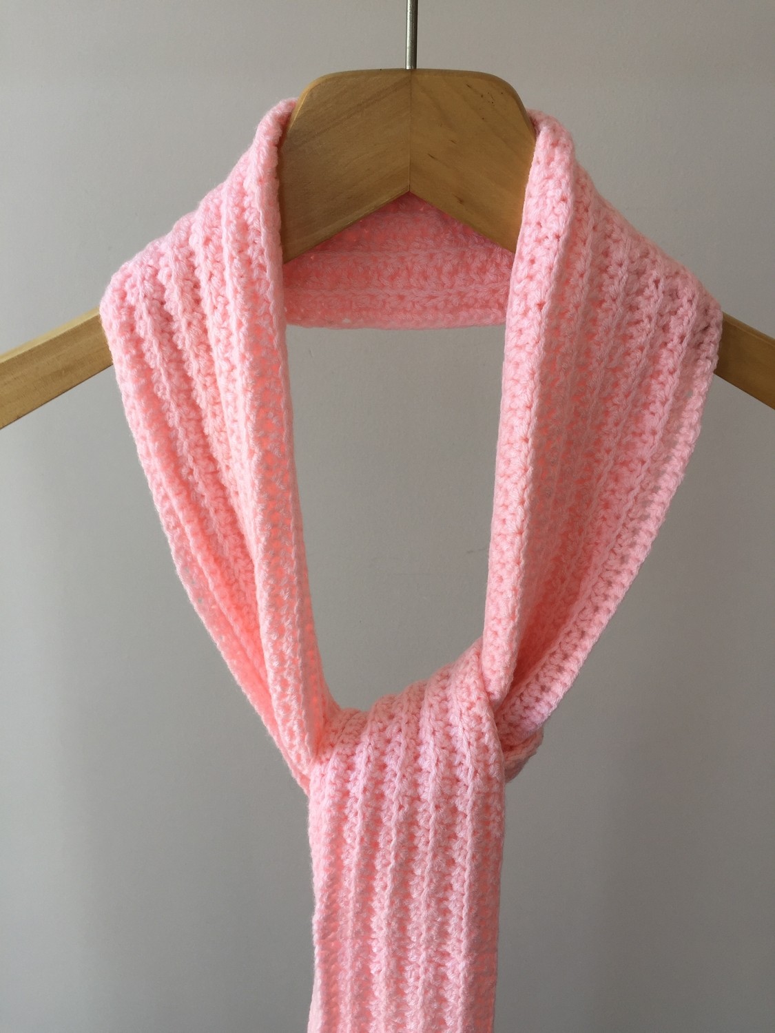 Mora Knit Atkı El Örgüsü Hafif Ince Örgü Pembe Atkı görsel 4