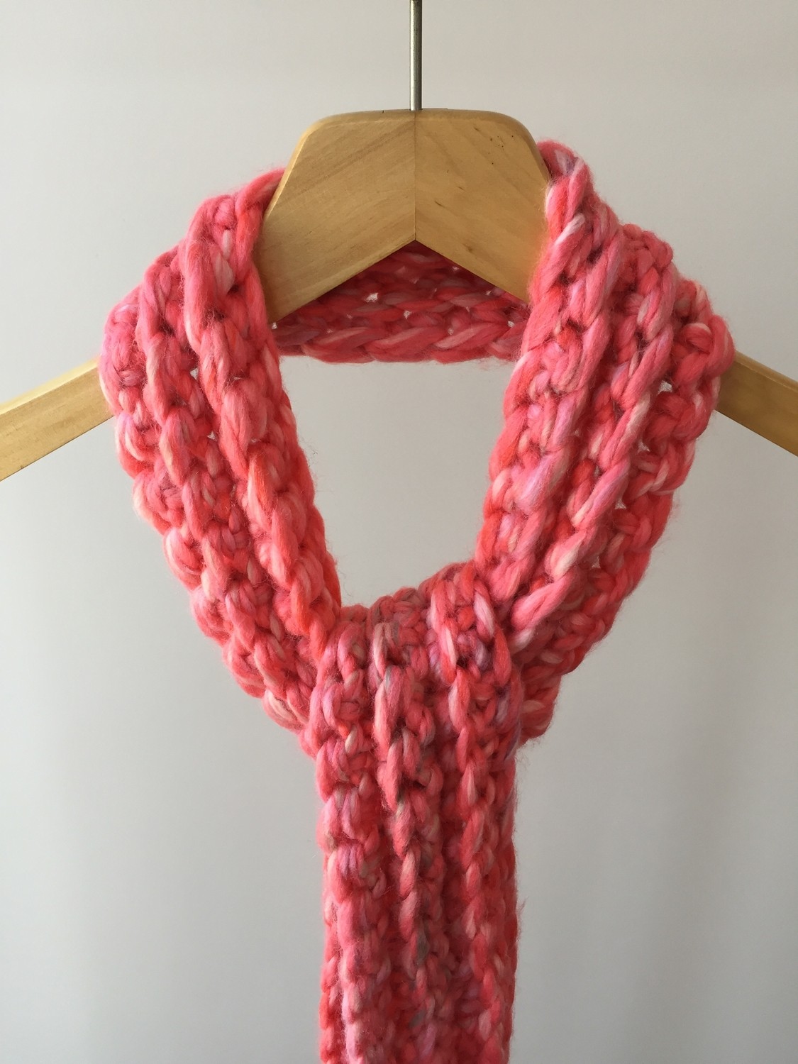 Mora Knit Atkı El Örgüsü Yünlü Yumuşak Atkı görsel 2