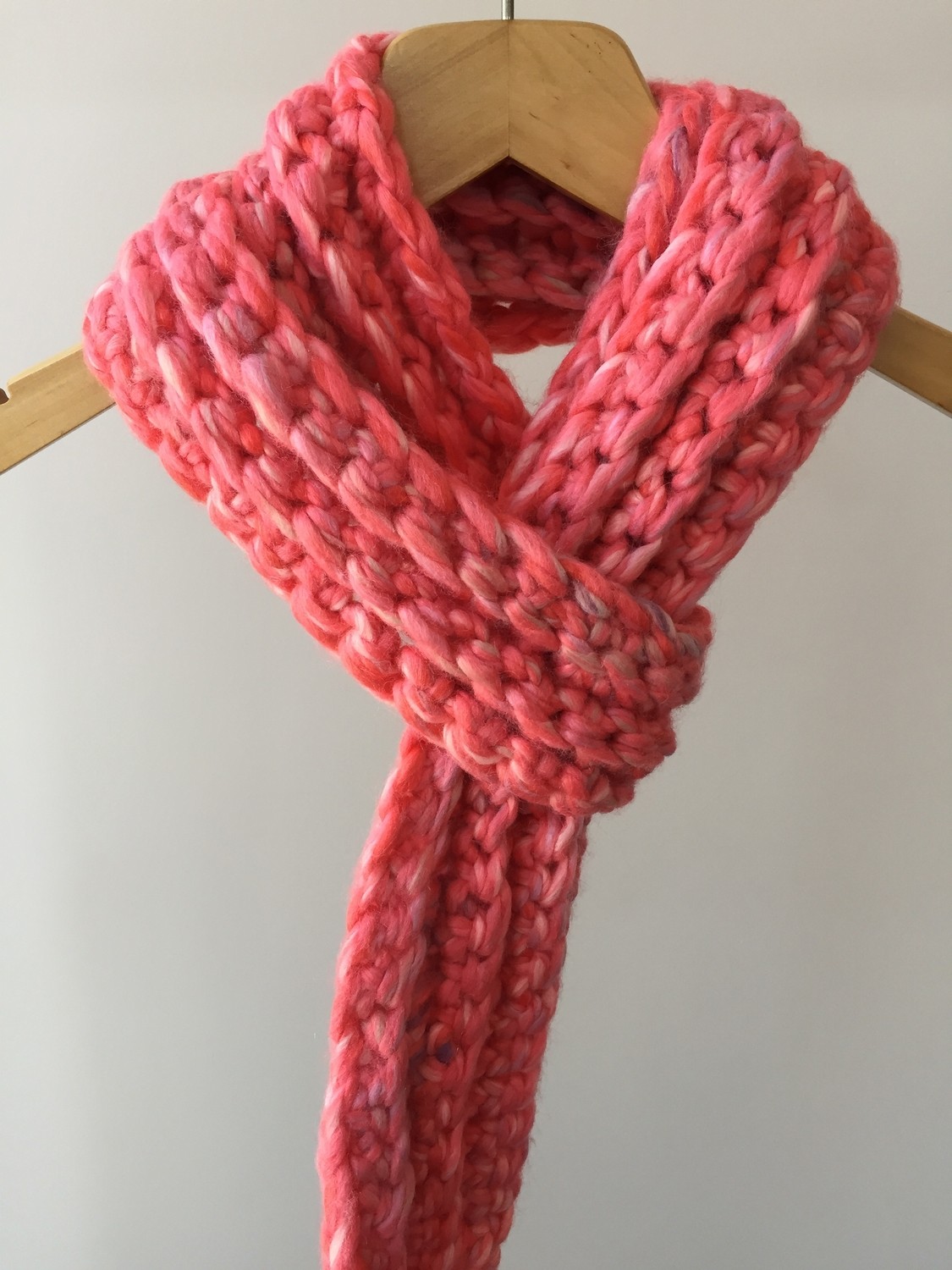 Mora Knit Atkı El Örgüsü Yünlü Yumuşak Atkı görsel 3