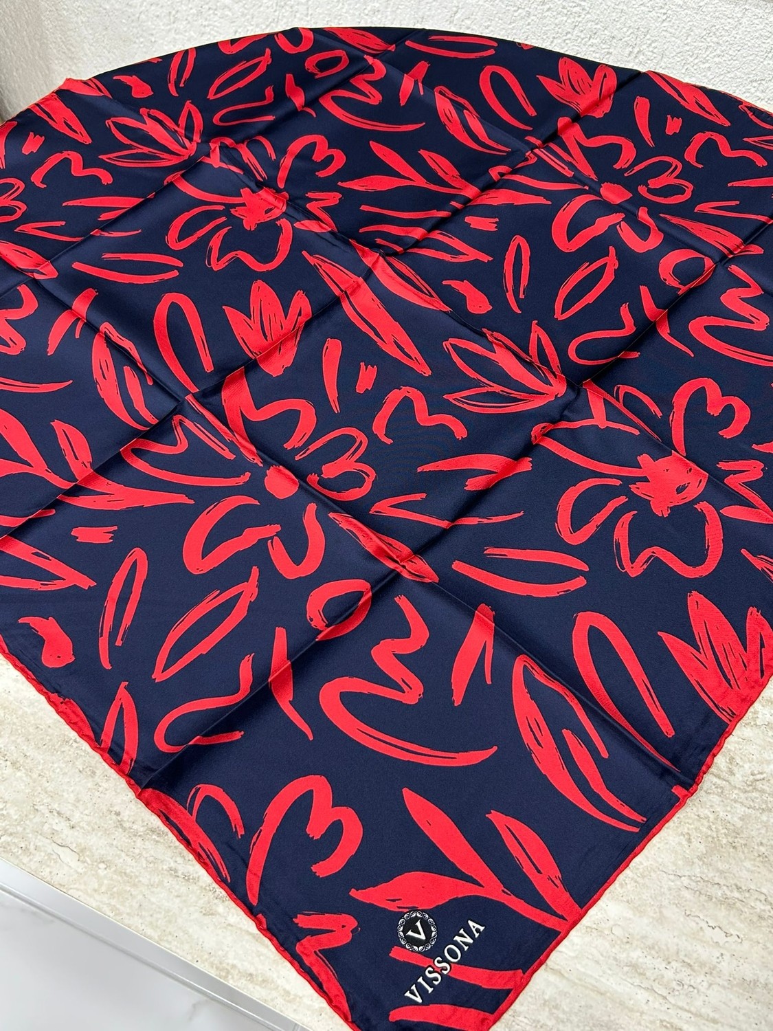 Vissona Twill Ipek Büyük Çiçek Desenli Eşarp Lacivert