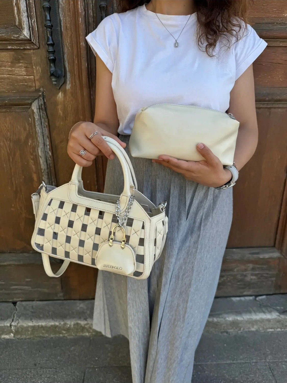 Just Polo Kadın Yeni Sezon Örgü Detaylı Ayarlanabilir Askılı Şık Çapraz El & Omuz Çantası Ebat : 26 x 17 cm