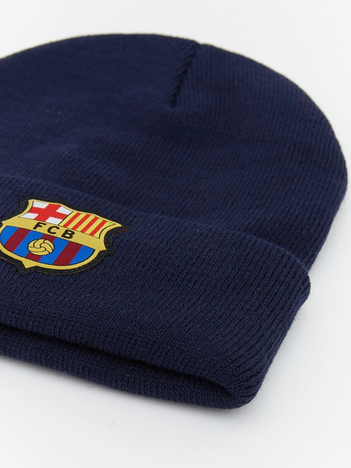 LC Waikiki Yeni Sezon Barcelona Nakışlı Erkek Triko Bere görsel 3