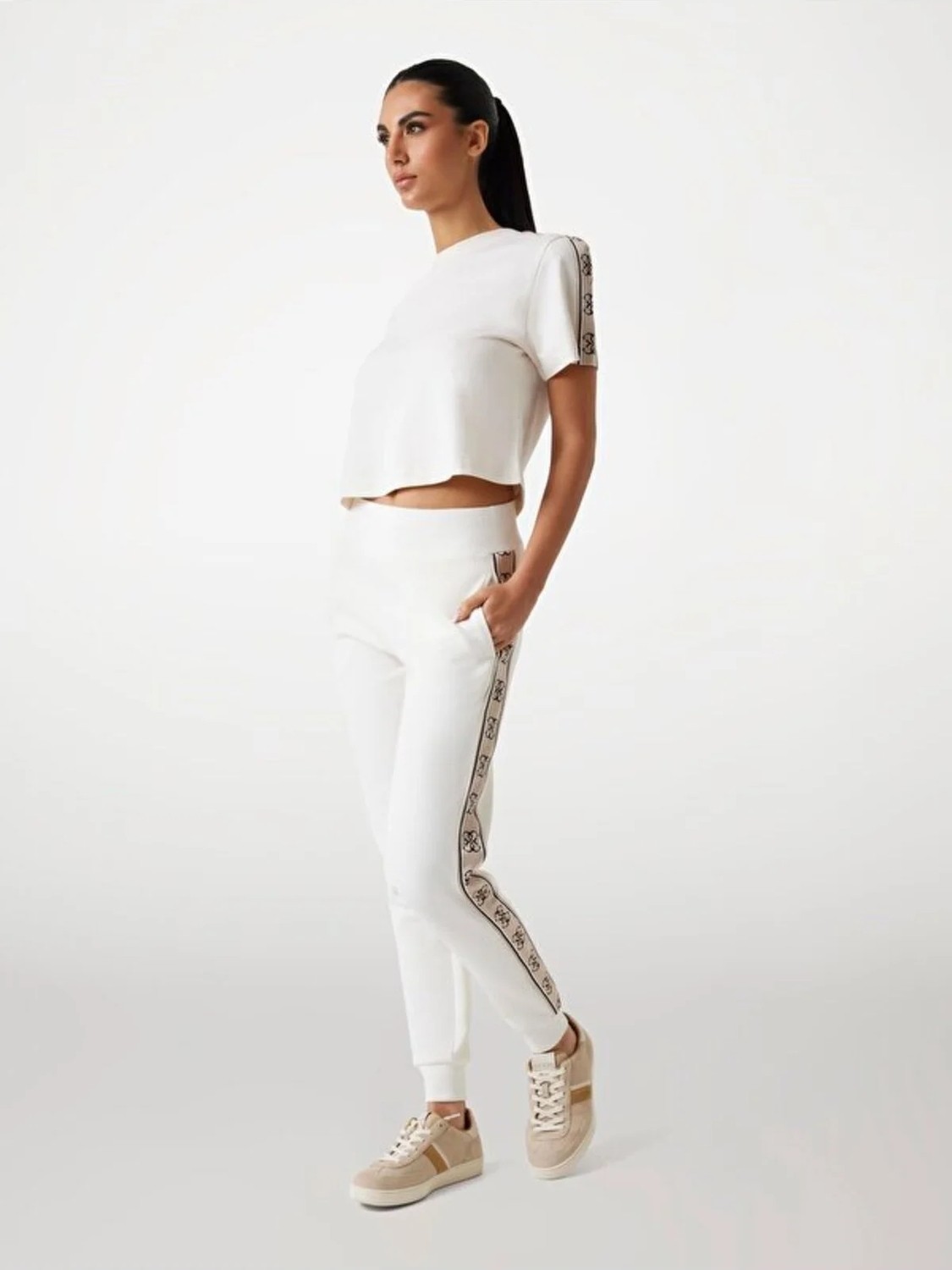 Guess Britney Kadın Aktif Regular Fit Eşofman Altı görsel 2