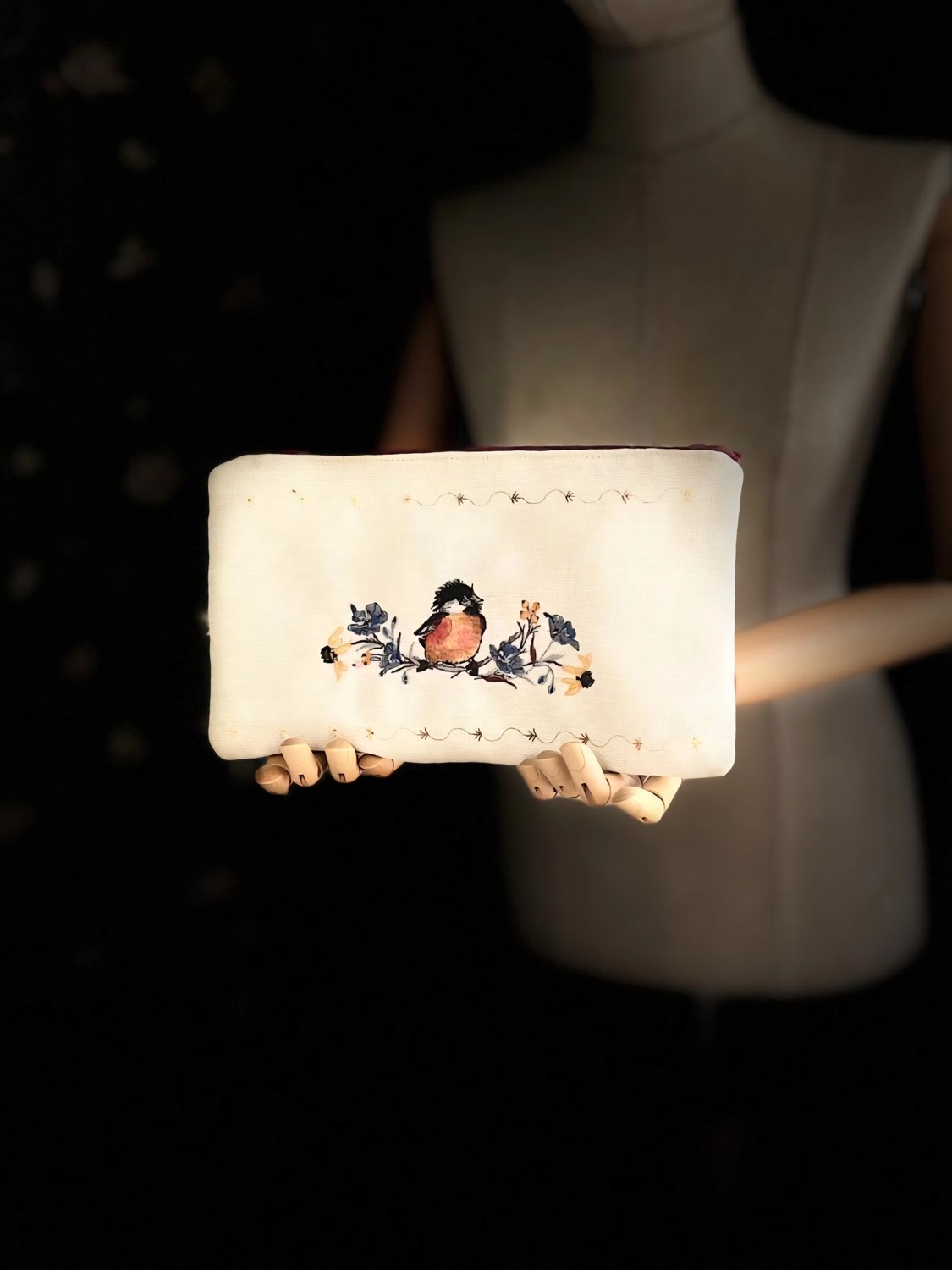 Ggart Handmade Bellıs Nakışlı Keten Portföy Clutch Çanta V3 görsel 7