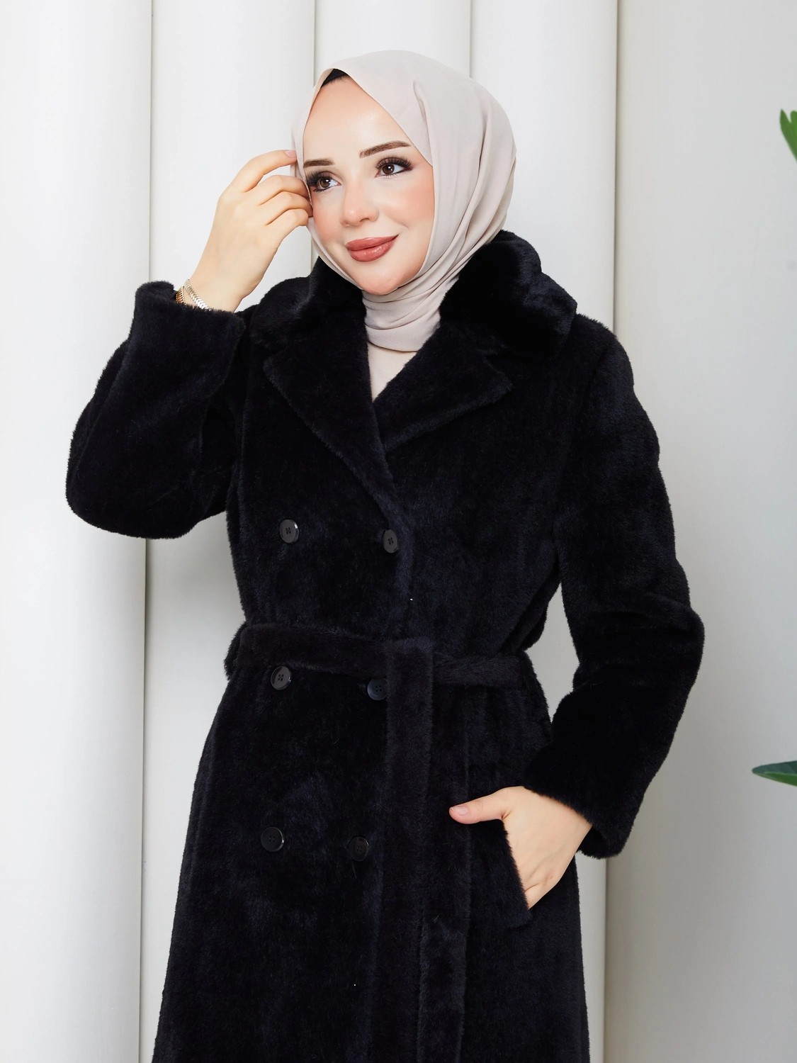 Doque Kışlık Kürk Kadın Kaban Yakası Kürklü Çift Düğme 57043 Siyah görsel 8