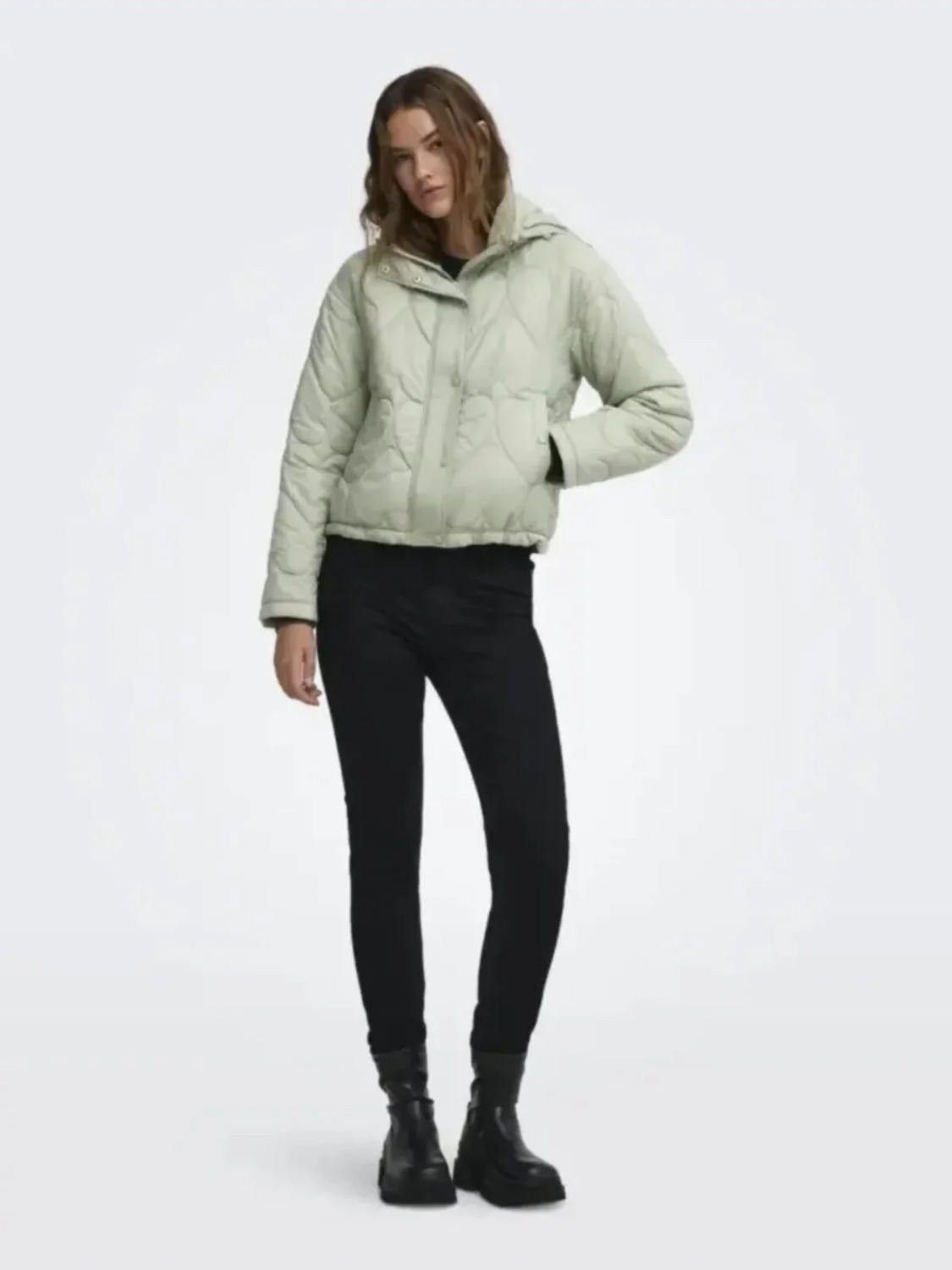Jack & Jones Onltahıa Lw Heart Hood Et cc Otw Kadın Mont 15373691 görsel 7