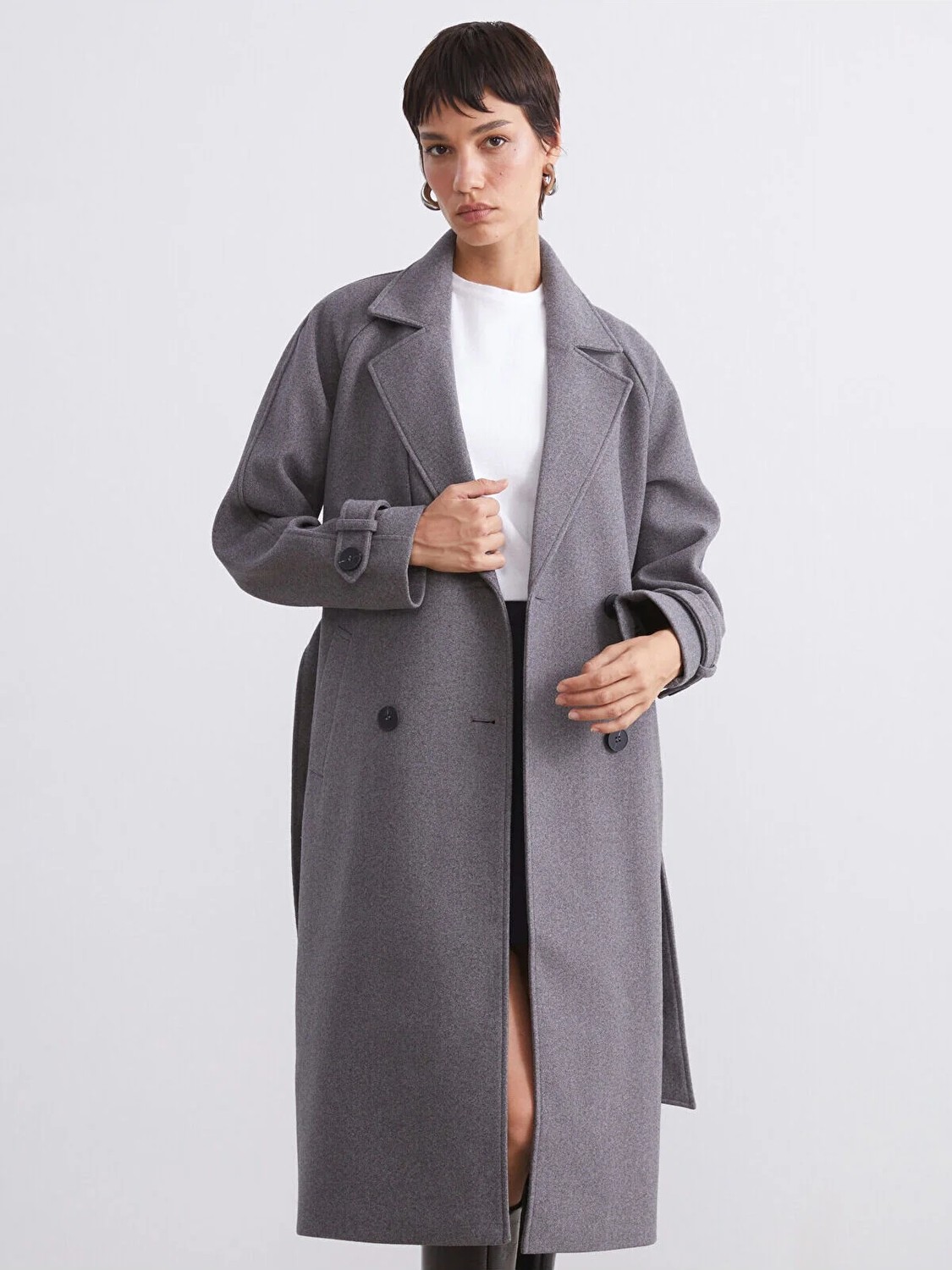 LC Waikiki Lcw Vision Gri Ceket Yaka Oversize Kadın Kaşe Kaban görsel 2