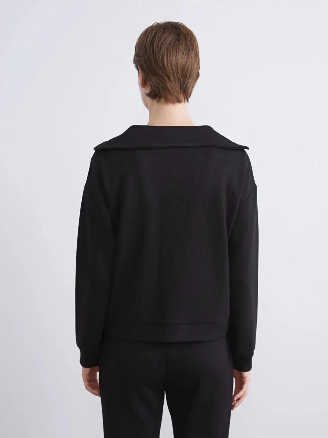 LC Waikiki Lcw Vision Siyah Dik Yaka Kadın Sweatshirt görsel 4
