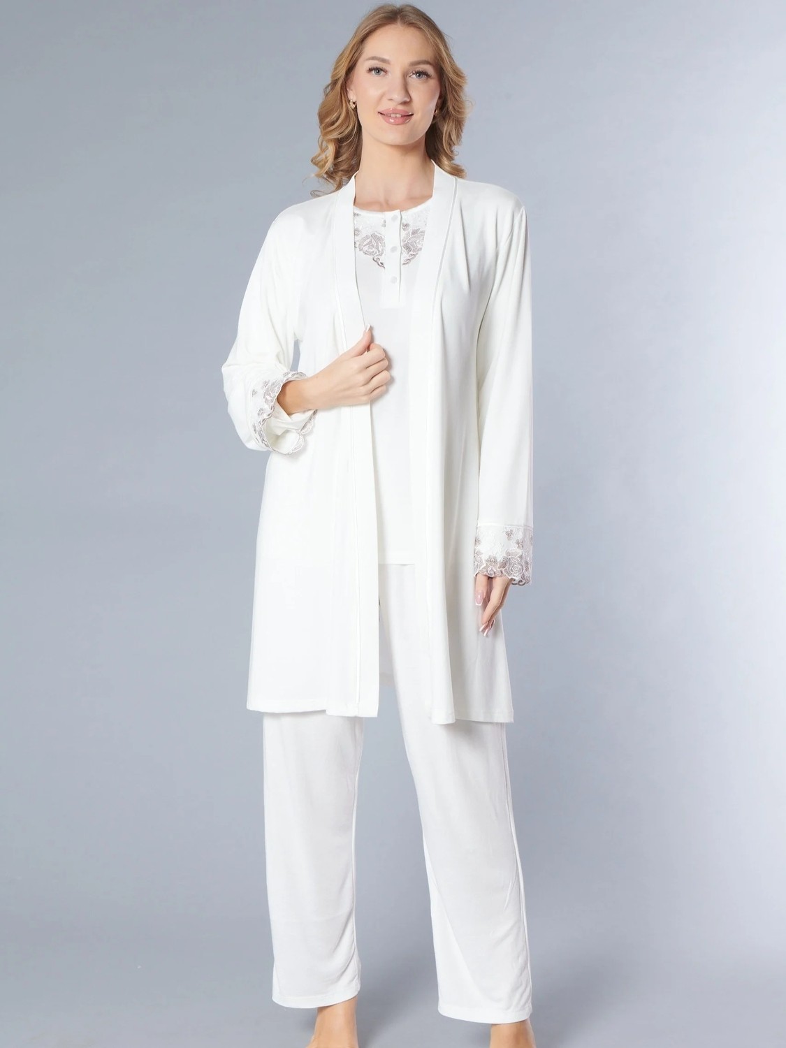 Flz Sabahlıklı Pijama Takımı, Uzun Kollu Dantel Detaylı Zakkum Kumaş 3'lü Set Flz 31-142 görsel 4
