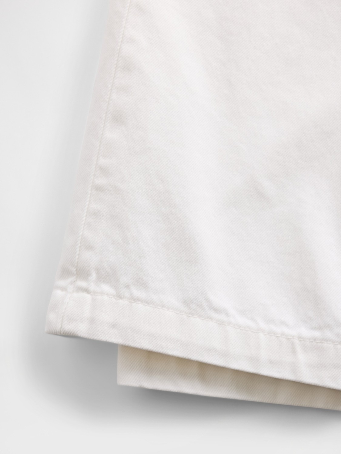 Gap Erkek Beyaz Relaxed Straight Pantolon Jean görsel 3
