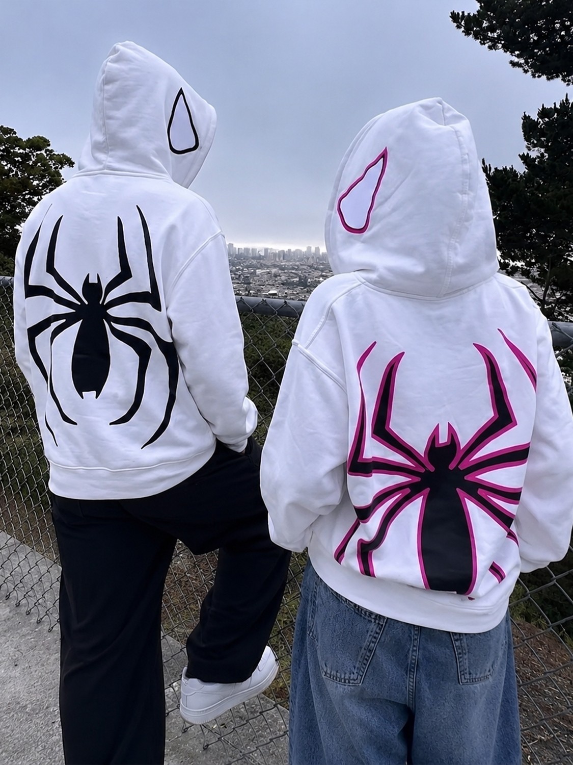 Macklin Sevgili - Arkadaş Çift Kombini Örümcek Adam Sırt ve Kapüşon Baskılı Özel Tasarım Kapüşonlu Sweatshirt 2li Takım
