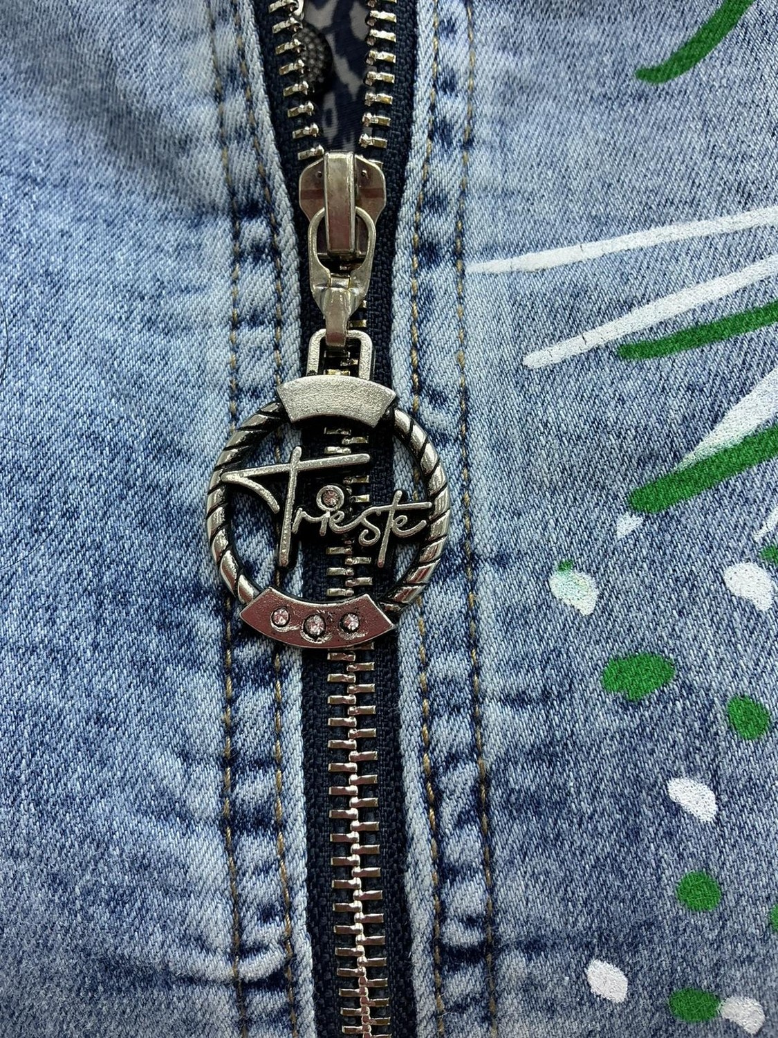 Trieste Wear Büyük Beden Fermuarlı Lale Desenli Yıkamalı Denim Kapri Kol Kadın Ceket görsel 7