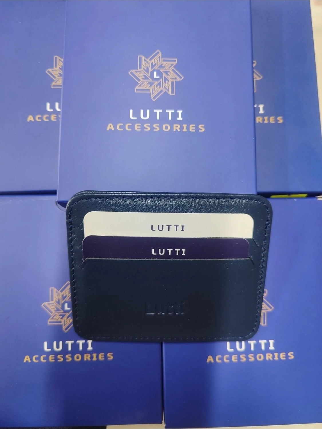 Lutti Hakiki Deri Minimalist Kartlık Cüzdan görsel 3