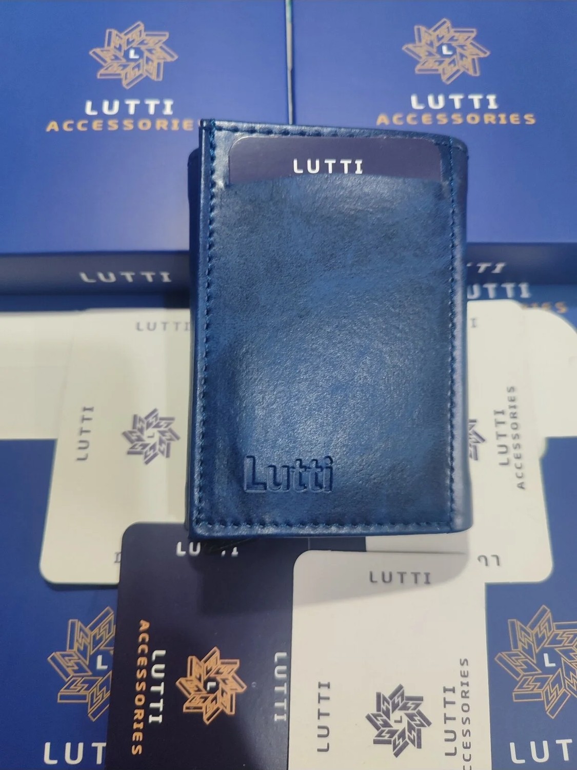 Lutti Crazy Deri Tipi Mekanizmalı Kartlık Cüzdan