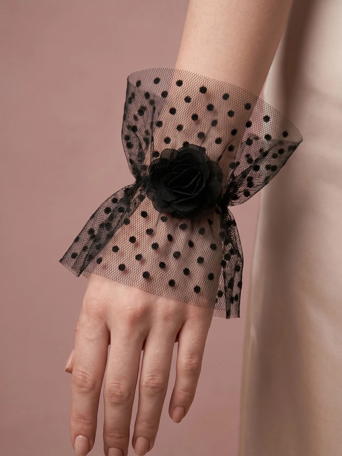 Elegance Scarf Kısa Puantiyeli Tül Gelin Bilek Manşeti Çiçek Detaylı Nikah Düğün Abiye Bileklik Siyah görsel 7
