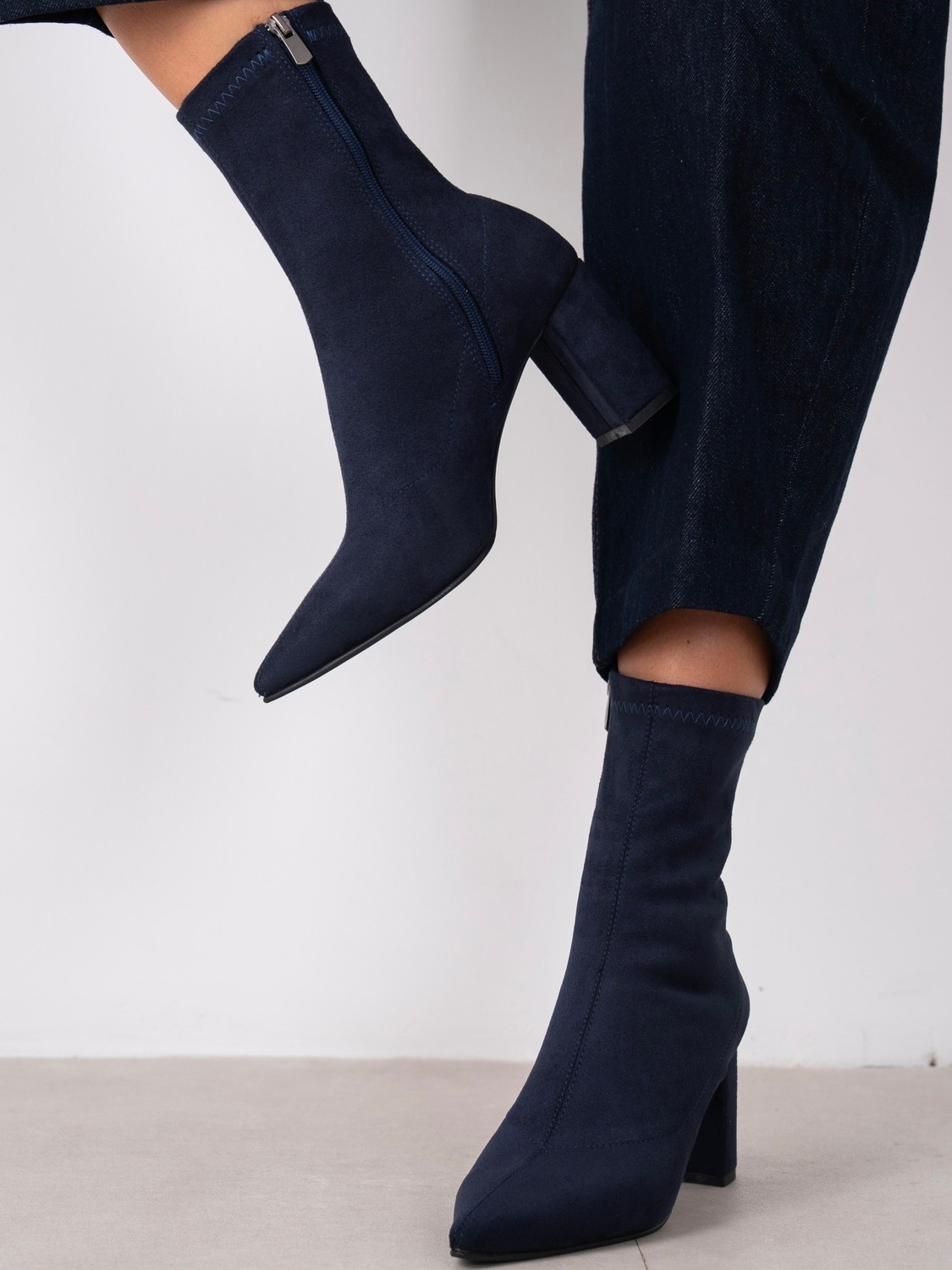 Ece'nin Butiği Murilo Streç Lacivert Süet Kadın Bot görsel 4