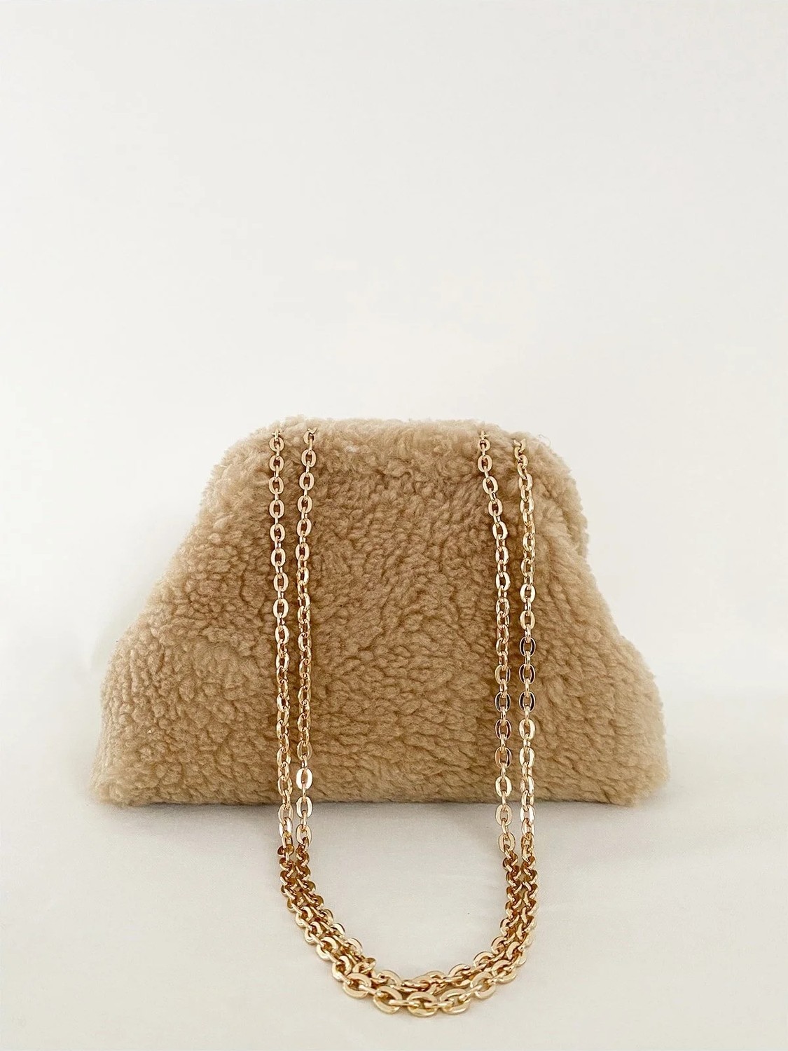 Heybes Kadın Zincirli Kahve Teddy Peluş Clutch El Çantası görsel 2