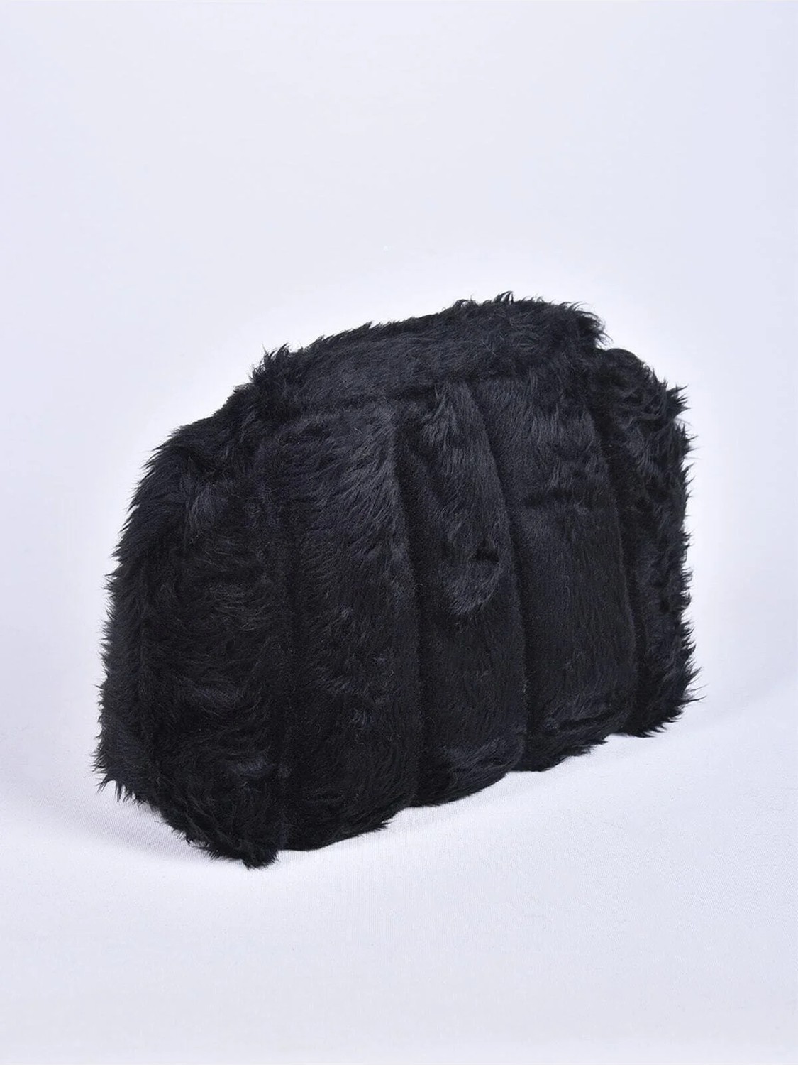 Heybes Kadın Çizgi Desenli Siyah Peluş Clutch El Çantası